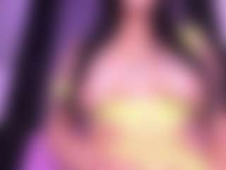Live cam show with CintyaLeiner - Bedroom Curvy on Latina Girls