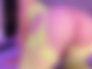 Live cam show with CintyaLeiner - Public Big Tits on Porn Luv
