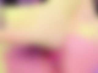 Live cam show with CintyaLeiner - Bedroom Teen (18+) on intimatelivegirls.com