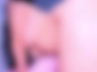 Live cam show with CintyaLeiner - Striptease on fuklive.com