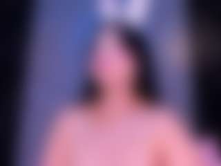 Live cam show with CintyaLeiner - Handjob on sexylive.show