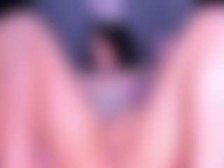 Live cam show with CintyaLeiner - Ride Torso on Gym Cam Girls