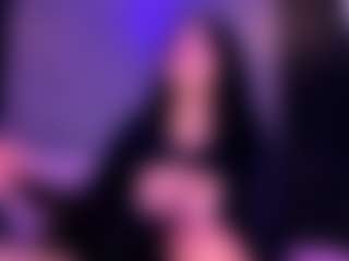Live cam show with CintyaLeiner - Twerk on Camsoda