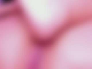 Live cam show with CintyaLeiner - Shaved Pussy Latina on live.xbliss.ai | colombia