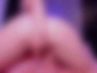 CintyaLeiner's Live Sex Cam Show