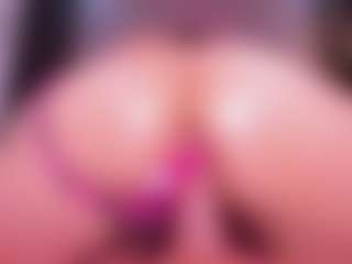 CintyaLeiner's Live Sex Cam Show