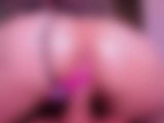 CintyaLeiner's Live Sex Cam Show