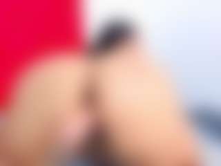 daniikbiigg's Live Sex Cam Show
