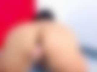 daniikbiigg's Live Sex Cam Show
