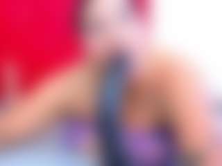 Live cam show with daniikbiigg - Ebony Teen (18+) on Mixed Magazine Live