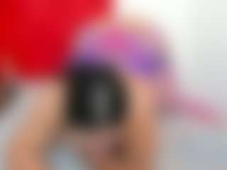 Live cam show with daniikbiigg - Deepthroat on Camsoda