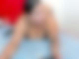 Live cam show with daniikbiigg - Ebony Teen (18+) on Uber Horny