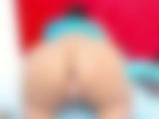 daniikbiigg's Live Sex Cam Show