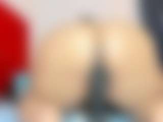 daniikbiigg's Live Sex Cam Show