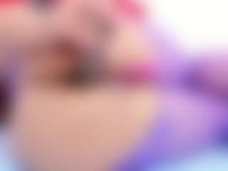 daniikbiigg's Live Sex Cam Show