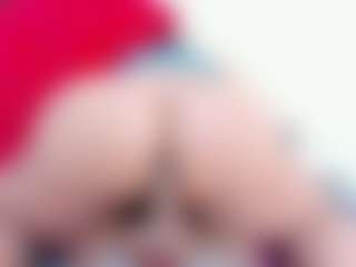 Live cam show with daniikbiigg - Oil on TastyBlacksLive