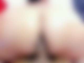 daniikbiigg's Live Sex Cam Show