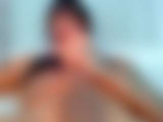 laura_sweet's Live Sex Cam Show