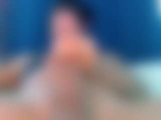 Live cam show with laura_sweet - Black Hair on Camsoda