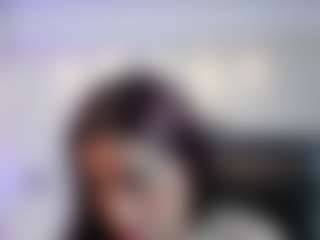Live cam show with Melissa - Teen (18+) on SquirtSoMuch
