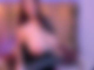 Live cam show with Melissa - Facial on Free Soda