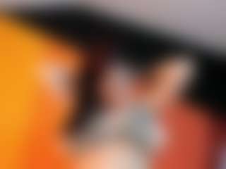 Live cam show with Melissa - Public Black on Streamer API