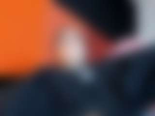 Live cam show with Melissa - Black Middle Aged on luckytryst.com