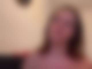 SteamySofia's Live Sex Cam Show