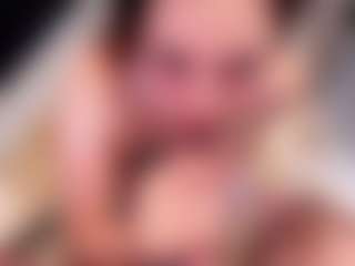 Live cam show with SteamySofia - Orgasm on crypto-cams