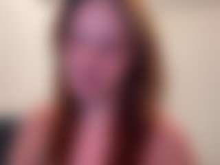 Live cam show with SteamySofia - Blowjob on hotwifechat.live