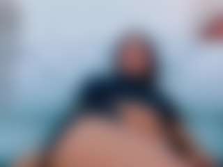 Live cam show with alexaseyyxl - Teen (18+) on milfzrlive.com