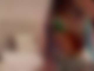 Live cam show with Nika - Athletic on AdultVida.com