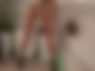 Nika's Live Sex Cam Show