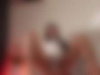 Live cam show with Nika - Fetish on Camsoda