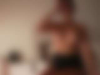 Nika's Live Sex Cam Show