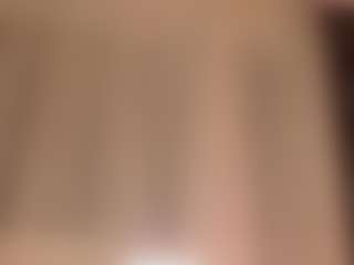 Live cam show with Nika - Spank on WildCum
