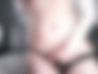 Live cam show with Samantha - Asian MILF on CSO-WL