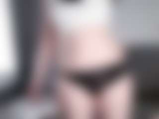 Live cam show with Samantha - Middle Aged on xheatlive.com