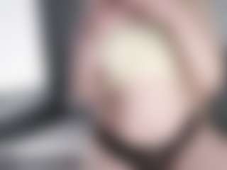 Live cam show with Samantha - Big Tits on Pornisteam.com
