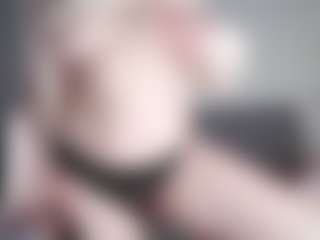 Live cam show with Samantha - Toys on Streamer API