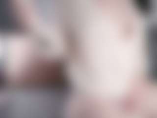 Live cam show with Samantha - Fingering on liverealitysex.com
