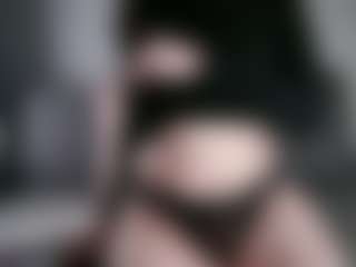 Live cam show with Samantha - Amateur Big Tits on Milf Play