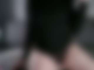 Live cam show with Samantha - Tease Curvy on MyBangCams