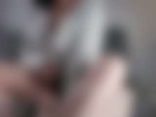 Samantha MILF webcam performer live streaming