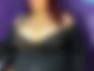 Live cam show with DaianaLutzRx - Shaved Pussy on livesuperchat.net
