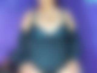Live cam show with DaianaLutzRx - Smoking on Camsoda