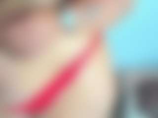 Live cam show with DaianaLutzRx - Smoking on Camiplay Live
