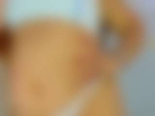 Spettacolo in cam dal vivo con DaianaLutzRx - Red Hair Blowjob su Camsoda