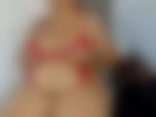 Live cam show with DaianaLutzRx - Nipple Piercings on sexylive.show