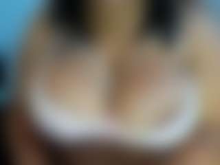 Live cam show with DaianaLutzRx - Red Hair Squirt on Fling VIP Chat